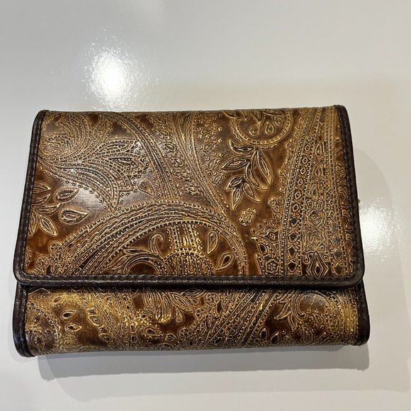 Relic Handbags - Fossil Relic Brown Paisley Embossed Womens Wallet Purse Vintage Leather